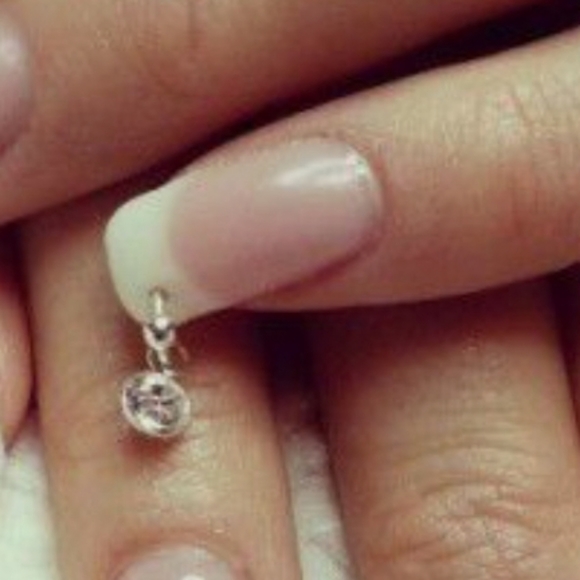 Any set of nails can be pierced - Picture 2 of 10